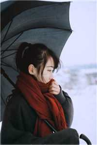 且以深情度余年